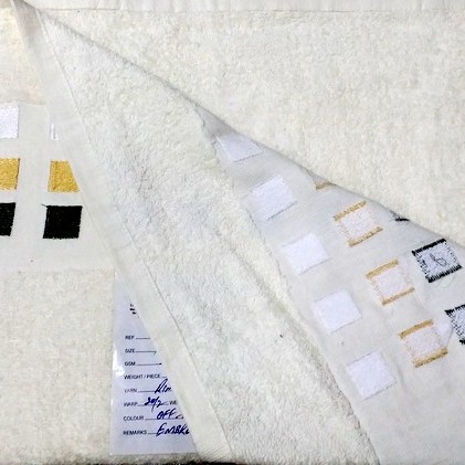 cat-embroidered-towels